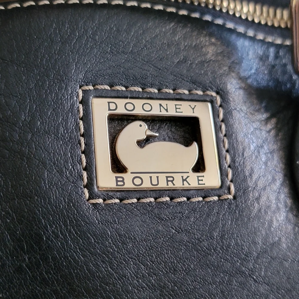 Dooney & Bourke Dillen Domed Satchel Black Pebbled Leather Crossbody Y2K
